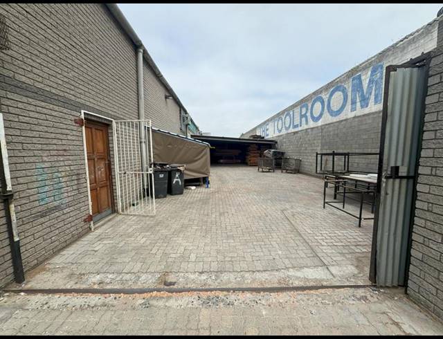 INDUSTRIAL FOR SALE IN BLACKHEATH INDUSTRIAL